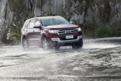 Hành trình mùa mưa đáng nhớ cùng Ford Everest