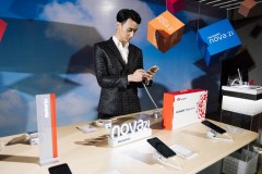 Huawei nova 2i - Gom mọi tính năng siêu phẩm vào 6 triệu đồng