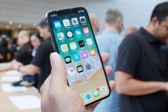 iPhone X cháy hàng, eBay đội giá lên hơn 130 triệu đồng