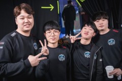 Longzhu Pray:"Chúng tôi đã gặp rất nhiều rắc rối với các chiến thuật ở giai đoạn đầu trận của GAM"