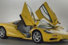 McLaren F1 dát vàng "20 năm tuổi" chưa từng lăn bánh đang được rao bán ở Anh