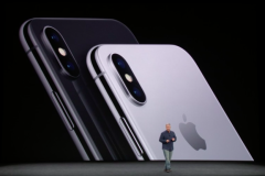 Nên mua màu sắc nào của iPhone X?Xám hay Bạc?