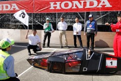 Người Việt thi lái xe máy tiết kiệm nhiên liệu tại Nhật