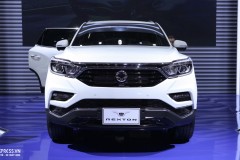 Ssangyong Rexton 2018 chính thức có mặt tại Việt Nam, thách thức Fortuner