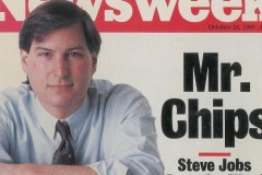 Tạp chí Newsweek có chữ kí của Steve Jobs được bán với giá hơn 1 tỉ đồng