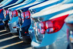 Thị trường ôtô mới khó khăn, xe cũ vẫn có doanh số bán tốt