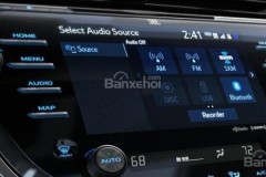 Hệ thống thông tin giải trí càng hiện đại càng khiến người lái phân tâm