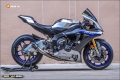 Yamaha R1M độ-'Cá Trê' hoàn hảo bước ra từ xưởng độ 3Kingz