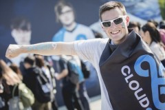 Tin vắn CKTG 2017: SKT T1 trình làng mẫu áo đấu mới, vé xem bán kết sắp cán mốc 1000$