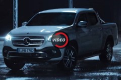 [VIDEO] Mercedes-Benz X-Class trở thành "siêu nam châm" hút người trong TV Spot mới