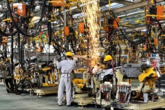 Vingroup sản xuất ô tô: Ai hưởng lợi?