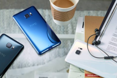 Bạn đã dùng chiếc smartphone hiện tại được mấy năm?Vì sao chưa thay mới?