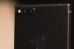 Video cận cảnh và trên tay Razer Phone 2017