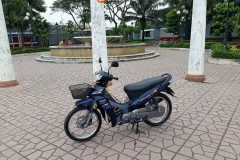 Bộ ảnh đẹp về bé Sirius 110 độ khoe dáng bên bờ sông