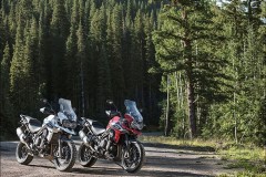 Cận cảnh bộ đôi mô tô phượt Triumph Tiger 2018