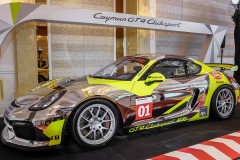 Cận cảnh “xe đua” Porsche Cayman GT4 Clubsport tại Việt Nam