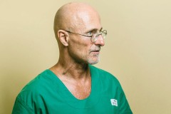 Đôi điều về Sergio Canavero, người đàn ông sẽ thực hiện ca cấy ghép đầu người đầu tiên trên thế giới