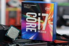 Ngành sản xuất PC* hoang mang vì lỗ hổng trên CPU Intel
