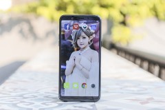 Ngoài màn hình tràn và camera selfie AI thì OPPO F5 còn những tính năng nào nổi bật?