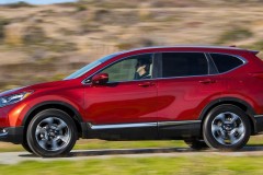 Một loạt mẫu SUV 7 chỗ mới nhập khẩu nguyên chiếc vừa ra mắt