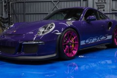 Porsche 911 GT3 RS Ultraviolet phủ màu hồng gây bối rối cho người đối diện