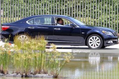 Hình ảnh siêu xe Lexus LS 600HL của Thủ tướng Nhật Bản Shinzo Abe