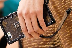 HSBC dự đoán "Táo khuyết" sẽ thành công tại những cửa hàng bán lẻ thiết bị cao cấp