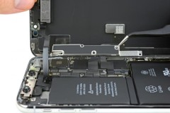 Mổ bụng iPhone X: hai viên pin, camera True Depth, iFixit đánh giá 6 điểm sửa chữa