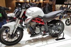 Benelli 302 ABS 2018 trình làng tại EICMA 2017