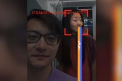 "E-screen protector”: Công cụ phát hiện người khác nhìn lén điện thoại