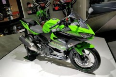 Hình ảnh chi tiết Kawasaki Ninja 400 2018 mới ra mắt