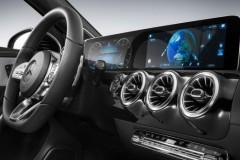Mercedes-Benz hé lộ hình ảnh nội thất của A-Class mới