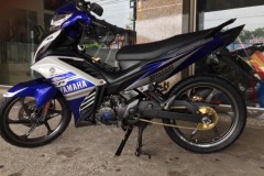 Ngắm Exciter 135 độ nhẹ nhàng với dàn chân người anh 2 thì