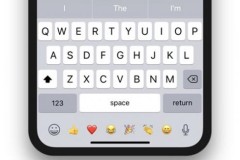 Khoảng trống bên dưới bàn phím của iPhone X vô cùng thừa thãi