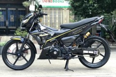 Raider 150 Fi độ chất "ngất ngây" với đồ chơi hiệu của biker Việt