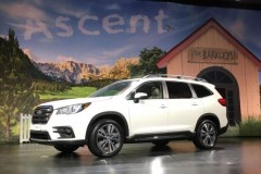 Subaru đã chính thức trình làng mẫu SUV 7 chỗ Ascent 2019