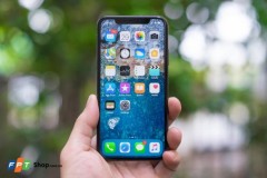 Chiêm ngưỡng hình ảnh trên tay phiên bản màu đen (Black) của iPhone X