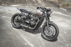 Triumph Bonneville T120 độ đẹp mắt, mạnh mẹ như vị thần đầy quyền năng Zeus