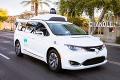 Google giảm số lượng các cuộc thử nghiệm công nghệ xe tự lái