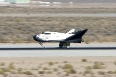 NASA thử nghiệm thành công tàu con thoi thế hệ mới Dream Chaser