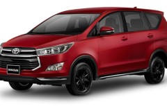 Toyota giới thiệu thêm 2 phiên bản mới là 2.0 Venturer và 2.0J