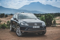 Chưa đầy 6 tháng, Volkswagen Touareg đã giảm gần 400 triệu đồng