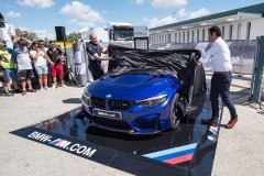 Vô địch MotoGP, Marc Marquez được tặng BMW M4 CS