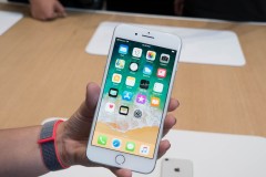 TOP 10 smartphone có doanh số xuất sắc trong dịp cuối năm 2017