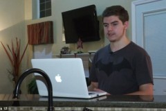 Chàng trai 17 tuổi có thể khiến gã khổng lồ công nghệ tiêu tốn hàng tỷ USD