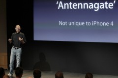 4 sự cố lớn nhất trong lịch sử iPhone khiến người hâm mộ không khỏi thất vọng