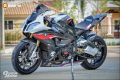 BMW S1000RR Thợ săn biển cả mang tên ''Shark Carbon''