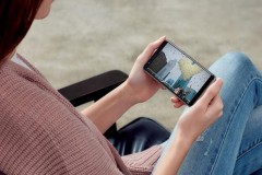 Asus bước vào sân chơi điện thoại “vô cực” khiến tất cả đối thủ phải dè chừng