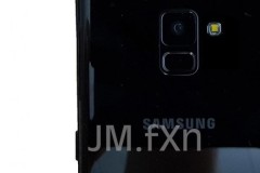 Hình ảnh mặt sau của Galaxy A8 (2018) tiếp tục xuất hiện trên mạng xã hội