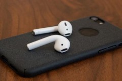 Apple sẽ tiếp tục giới thiệu AirPods 2 trong 2018